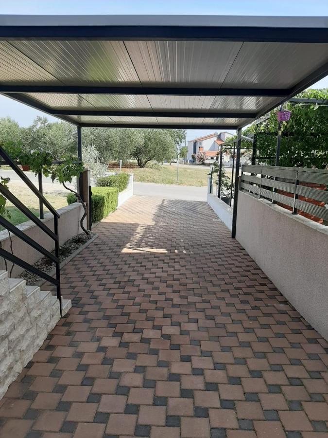 Apartment Maslina Biograd Na Moru Dış mekan fotoğraf