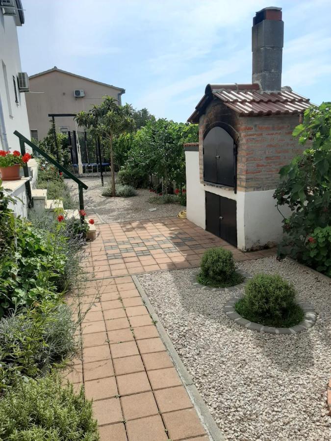 Apartment Maslina Biograd Na Moru Dış mekan fotoğraf